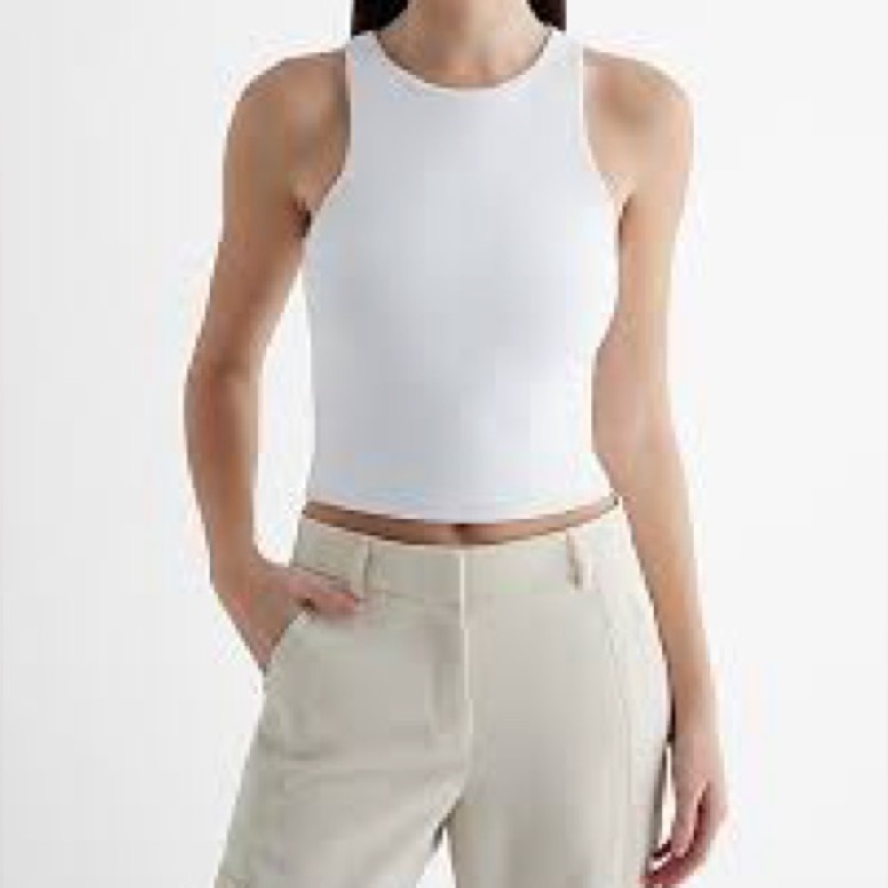 Express Body Contour High Compression High Neck Cropped Tank Size Large NWT